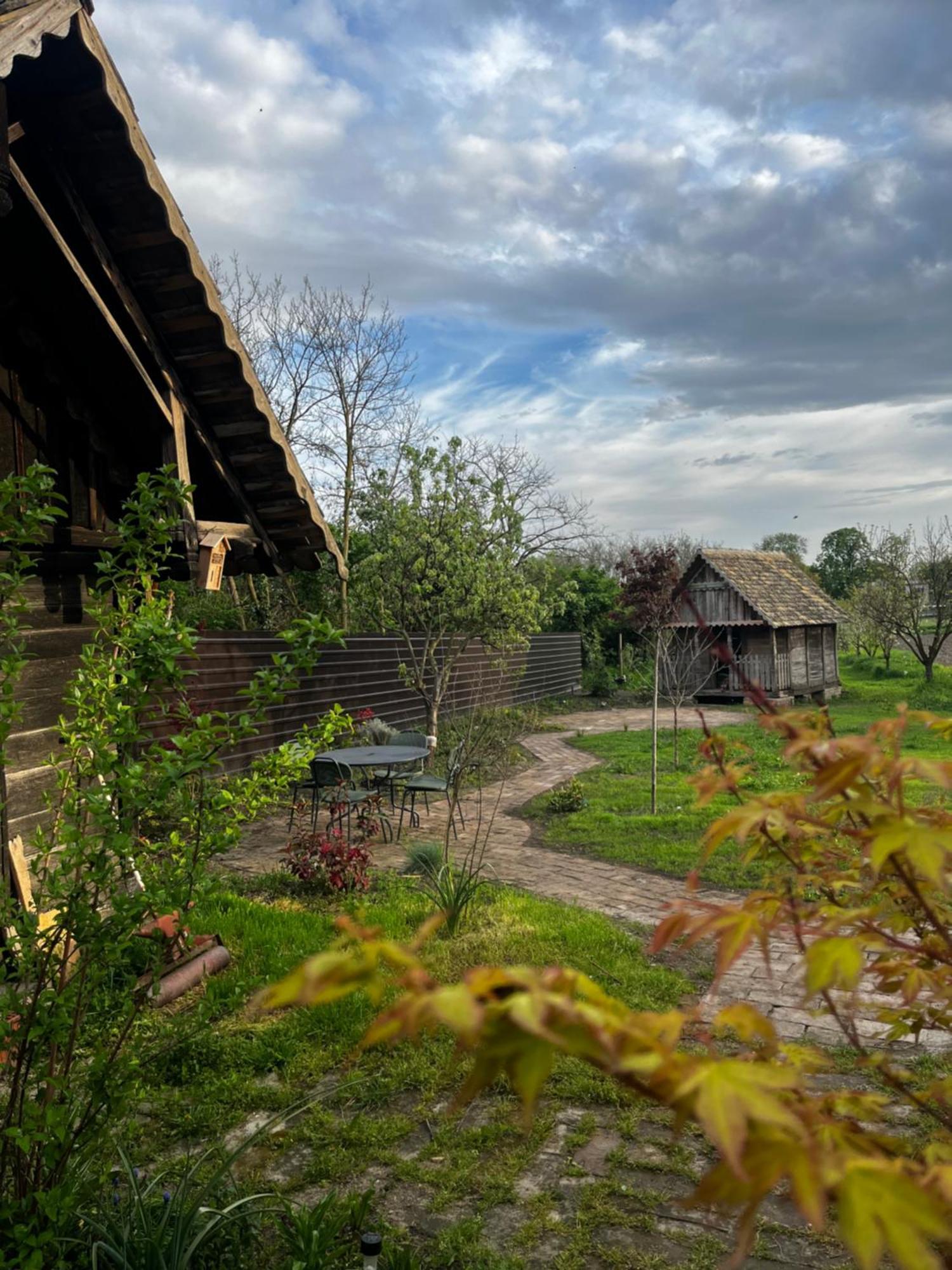 Tradicionalna Kuca Biljkinog Oca Villa Lug Екстериор снимка